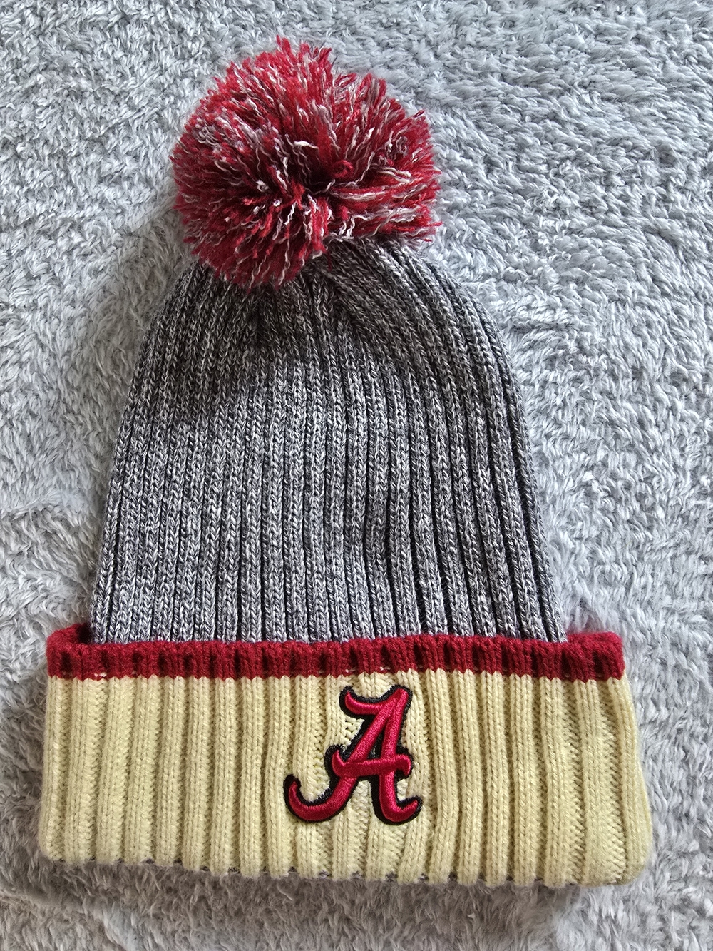 Alabama Crimson Tide Knit Beanie Hat Pom Cuffed Gray Cream Red